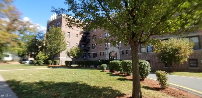 1 br, 1 bath - 148 S Munn Ave - 1 br, 1 bath  - 148 S Munn Ave