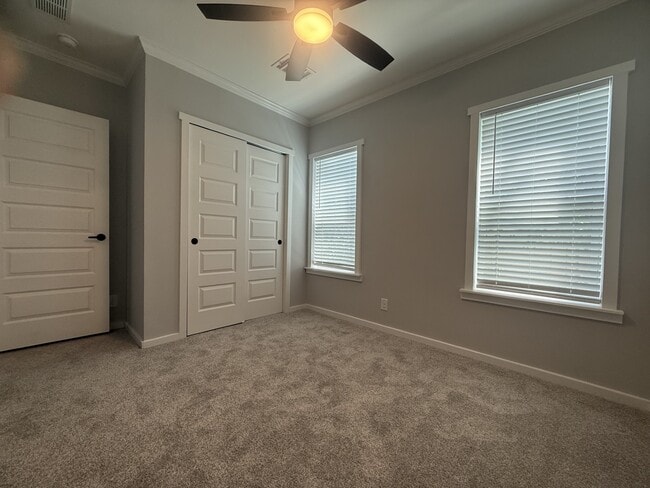 Building Photo - 5715 Camelford Dr