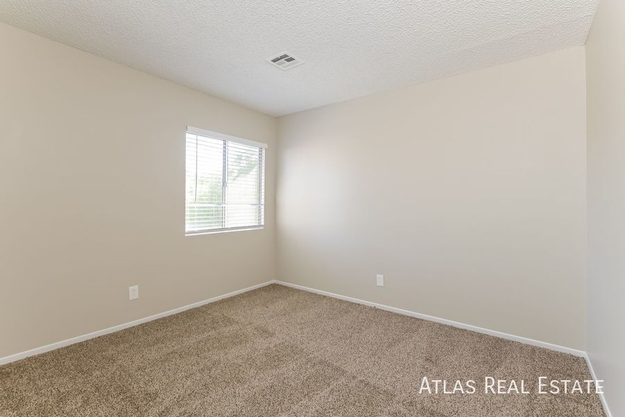 Building Photo - 959 Flapjack Dr