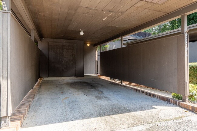 Building Photo - 3506 Prestwick Dr