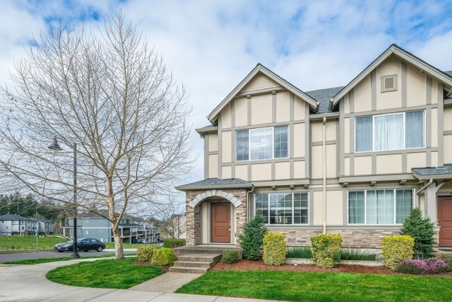 Building Photo - 7163 NW Eleanor Ave