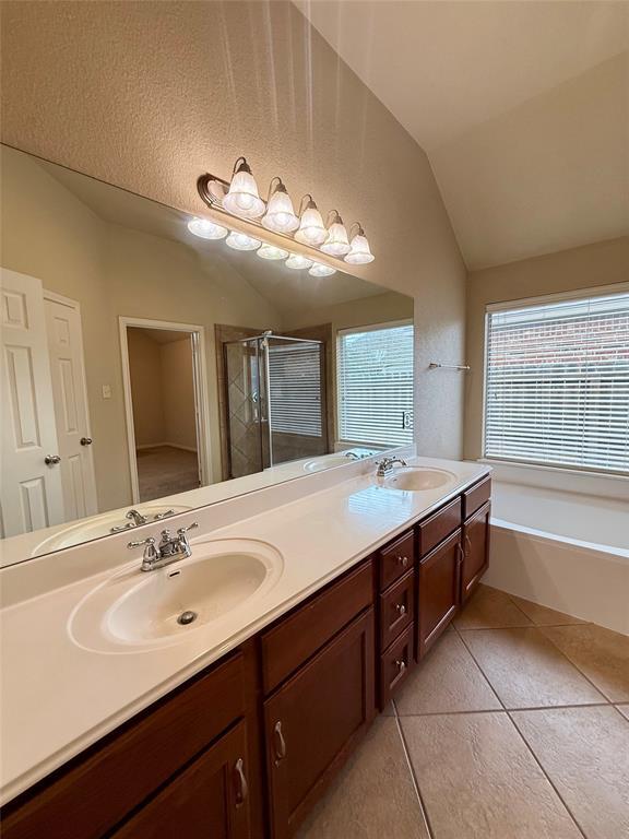 Building Photo - 20805 Prestwick Dr