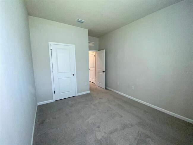 Building Photo - 18236 Hunters Meadow Walk