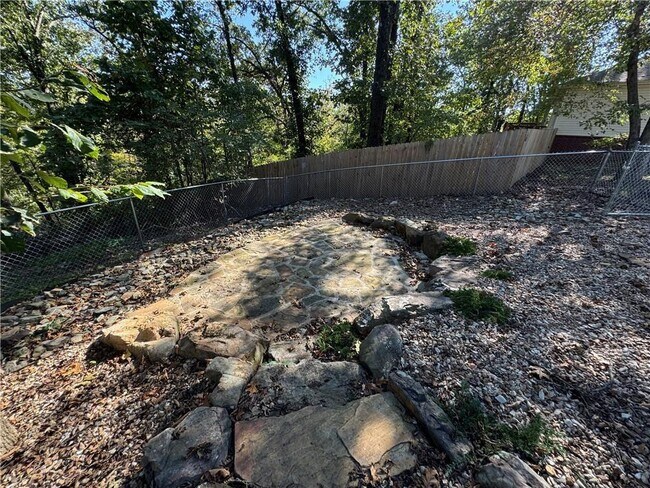 Building Photo - 26 Greenridge Ln