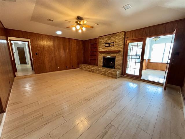 Building Photo - 1602 Carla Ave