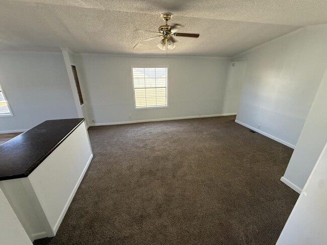 Building Photo - 409 Peachtree St