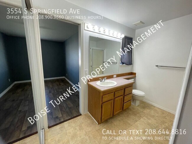 Building Photo - 3554 S Springfield Ave