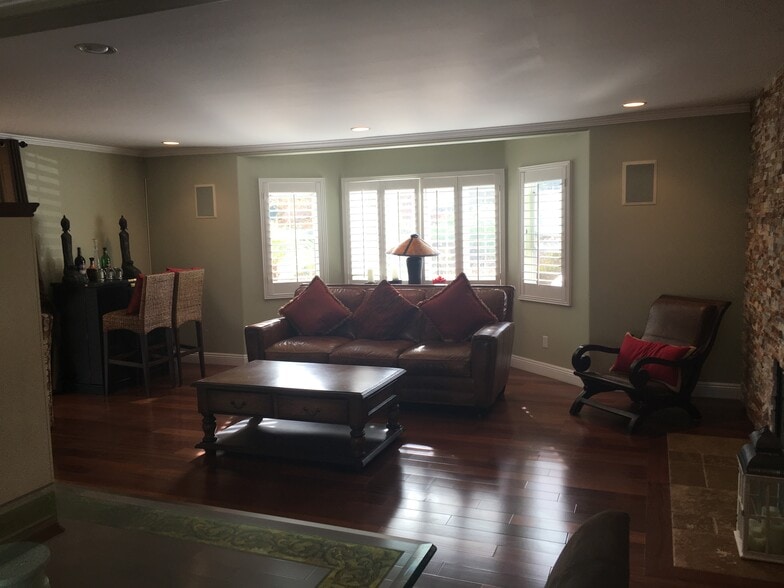 Building Photo - 12766 Jolette Ave