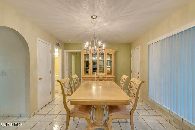 Building Photo - 10955 Yogi Berra Cir
