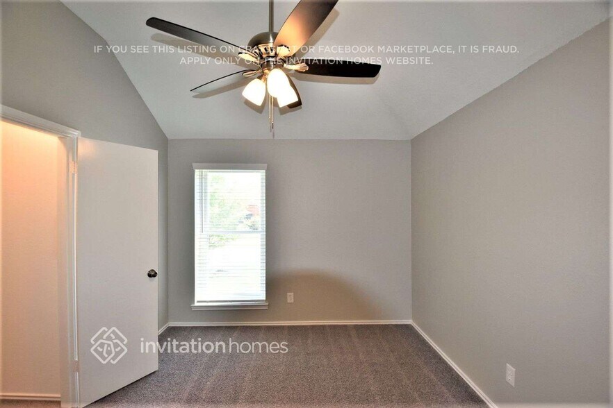Building Photo - 1517 Autumn Breeze Ln