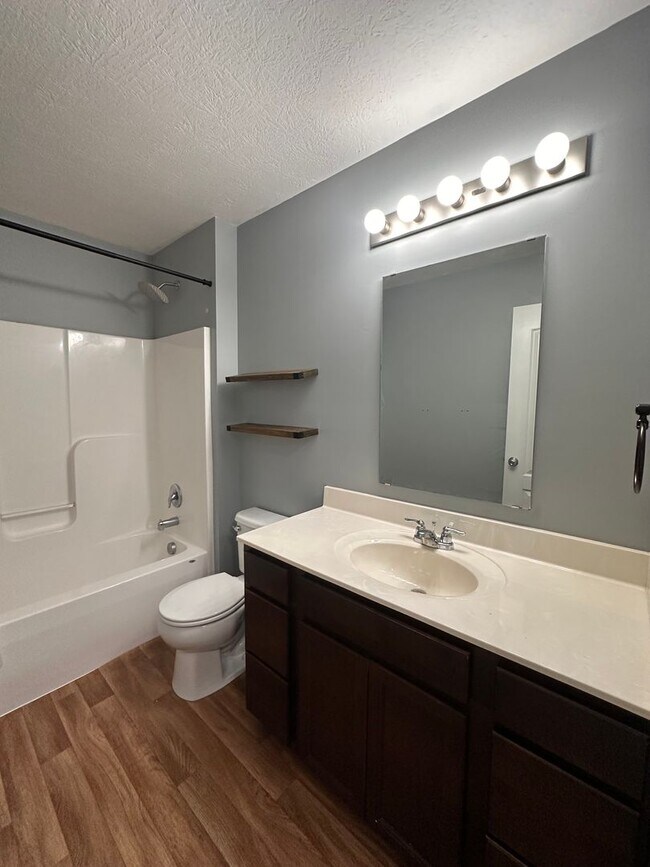 Building Photo - Beautiful 3-Bedroom Home in Desirable Village at Armstrong Farms