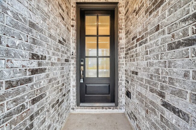 Building Photo - 3238 Kindred Wy