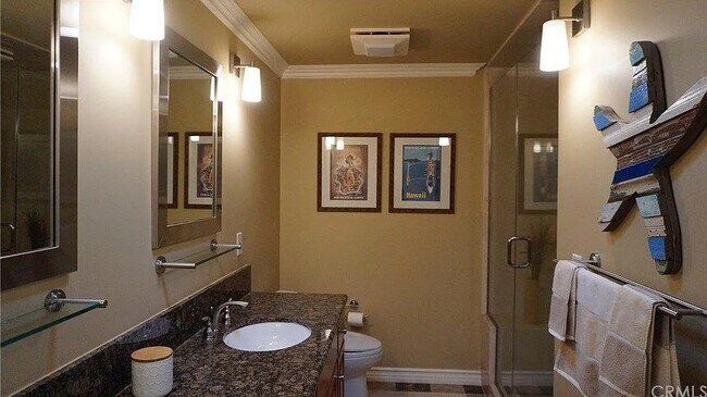 Building Photo - 126 E Arthur Ave