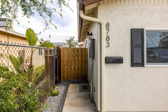 Building Photo - 8781 Blue Boy Ln