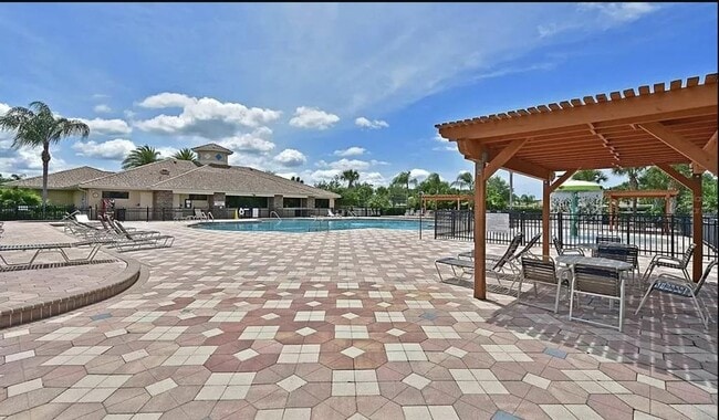 Building Photo - 129 New Briton Ct
