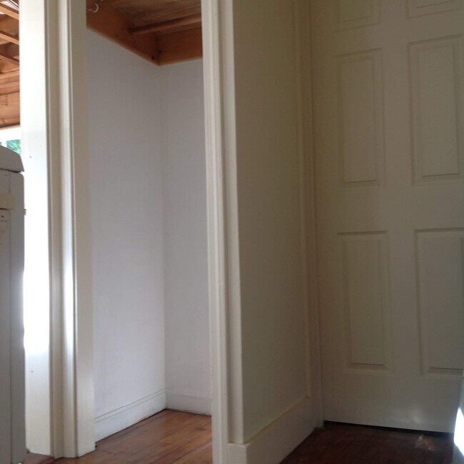 Building Photo - 53 Winthrop Ave