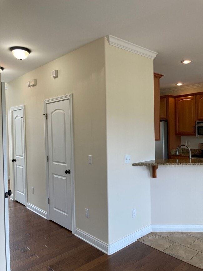 Building Photo - 108 Carriage Hills Ln