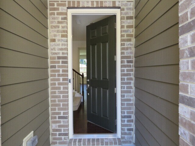 Building Photo - 114 White Crane Ct