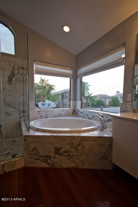 Building Photo - COMING SOON!! 5 bed 3 bath, 3000 + SFT with pool in Carino Estates, Chandler