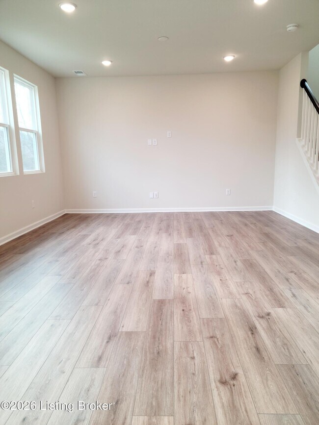 Building Photo - 8308 Fairmount Rd