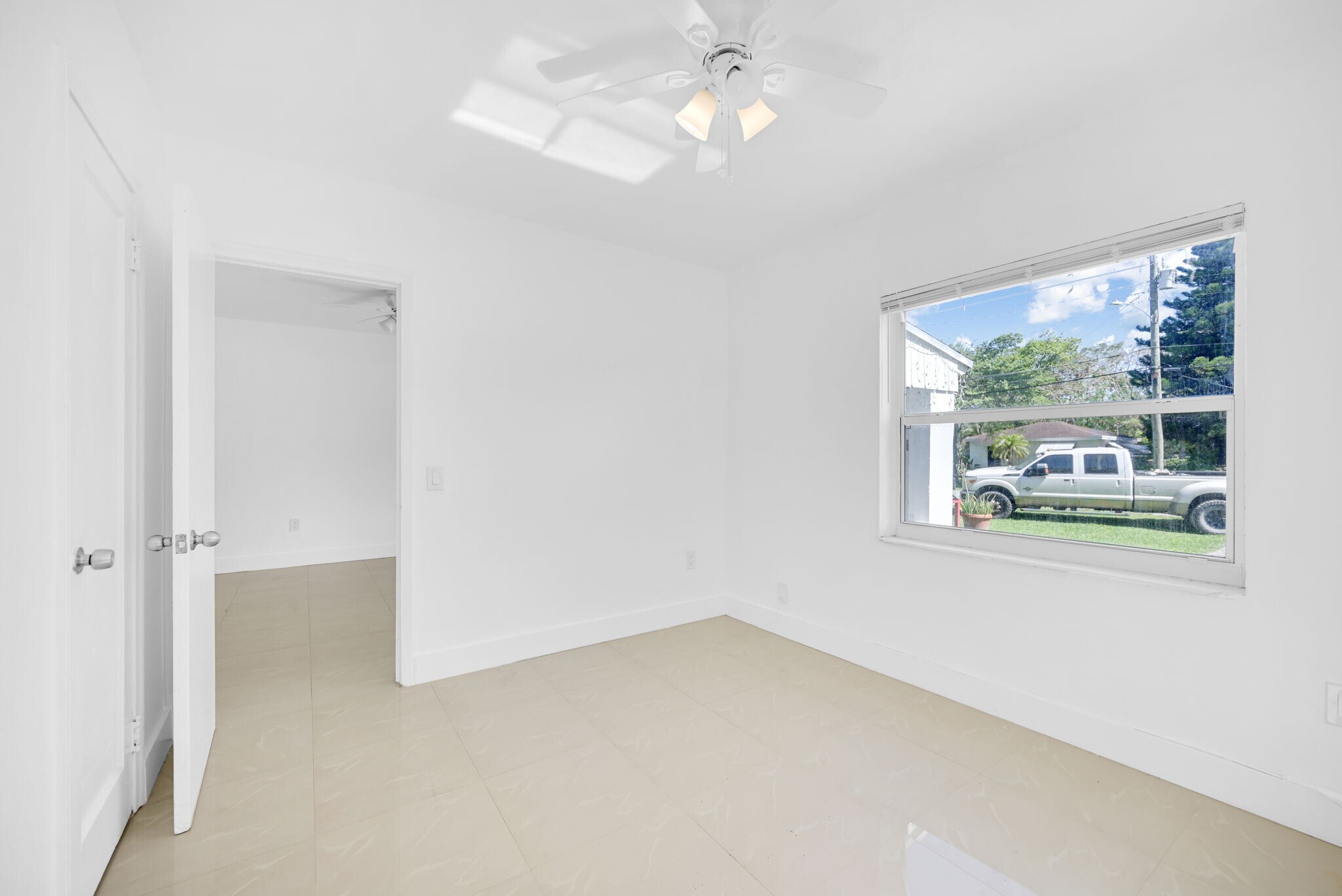 Building Photo - 567 NW 90th St