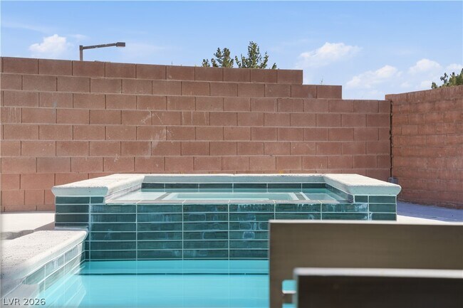 Building Photo - 11063 Pegasus Dr