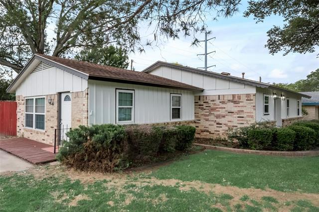 Building Photo - 1108 Springdale Rd