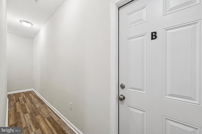 Building Photo - 750 Reservoir St