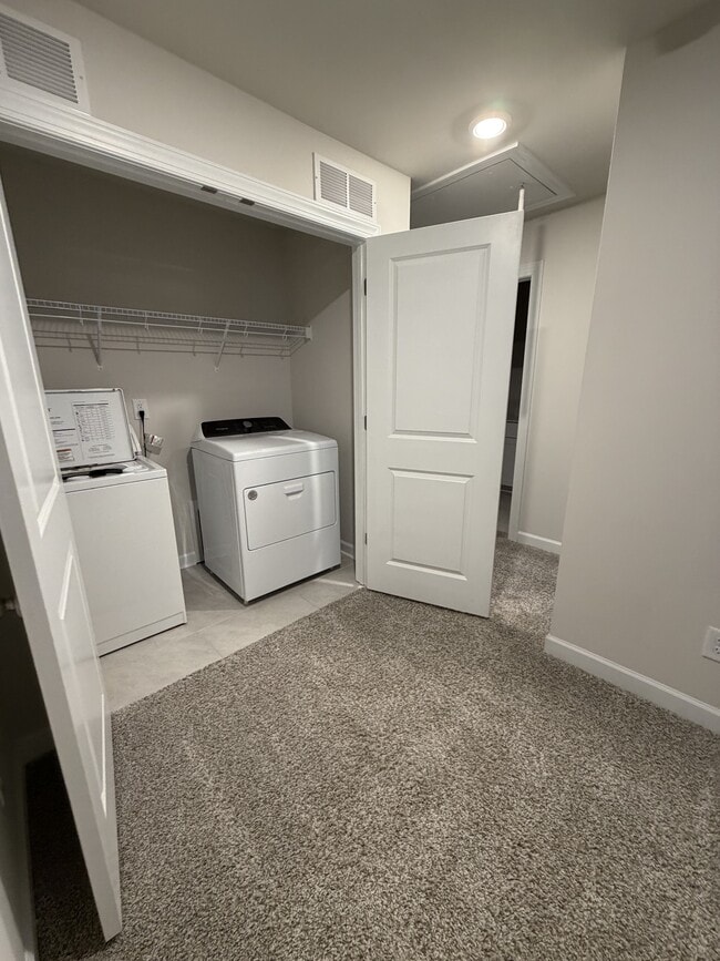 Building Photo - 1453 Old Rivers Rd