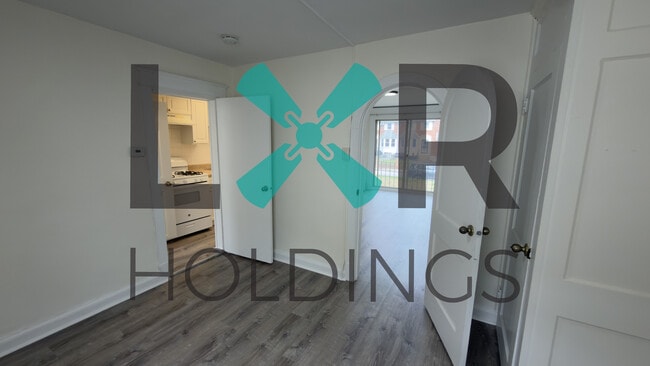 Building Photo - 7242 Glenthorne Rd