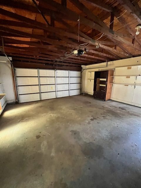 Building Photo - 27030 Berkshire Dr