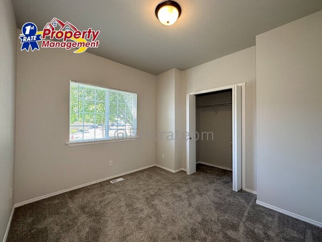 Building Photo - 3078 W Acarrera Ln