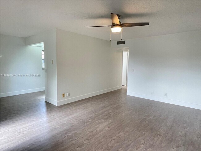 Building Photo - 150 SW 134th Way