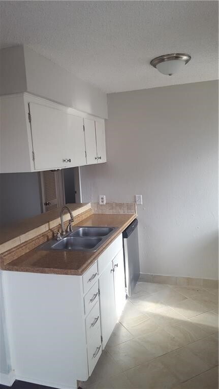 Building Photo - 11202 Selma Dr