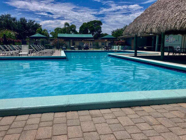 Building Photo - 3123 SW Natura Ave