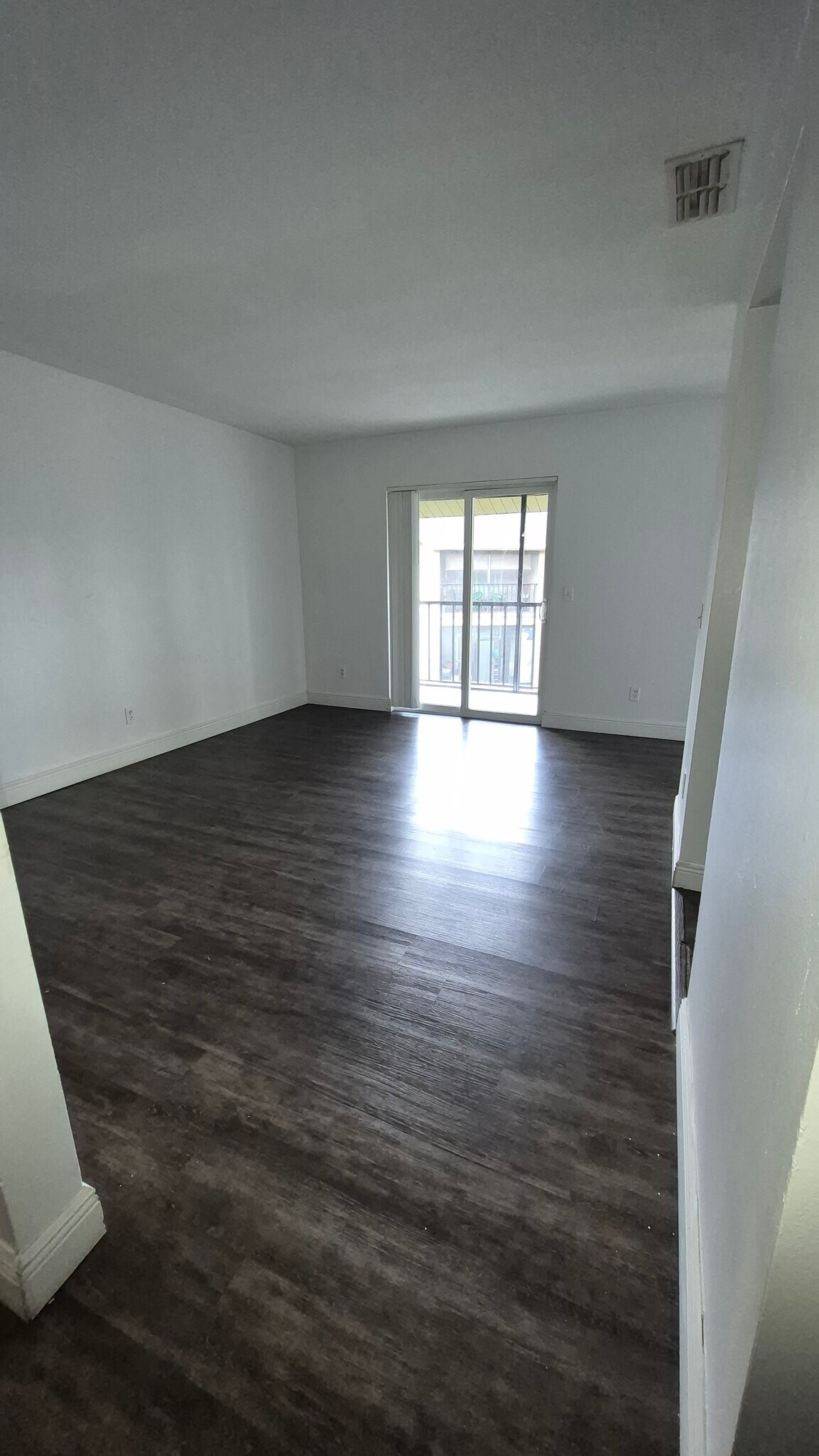 Building Photo - 9924 Sweepstakes Ln