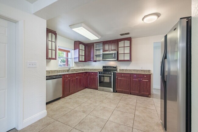 Building Photo - 2533 N Habana Pl