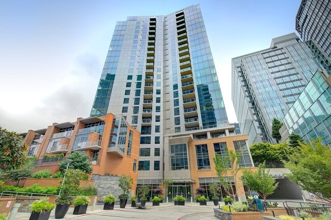 Primary Photo - 1Bd/1Ba Bellevue Condo