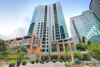 Building Photo - 1Bd/1Ba Bellevue Condo