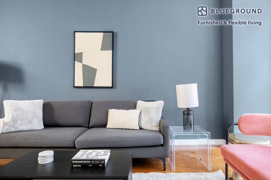 Building Photo - 1600 Broadway-SI FL14-ID697