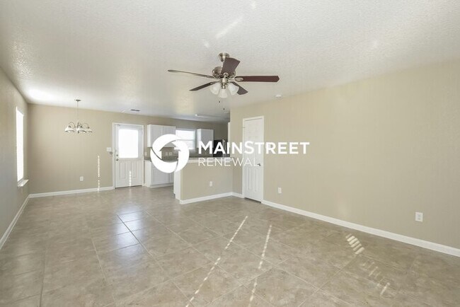 Building Photo - 3 Bedroom Pet-Friendly Home in San Antonio, TX with Main Street Renewal