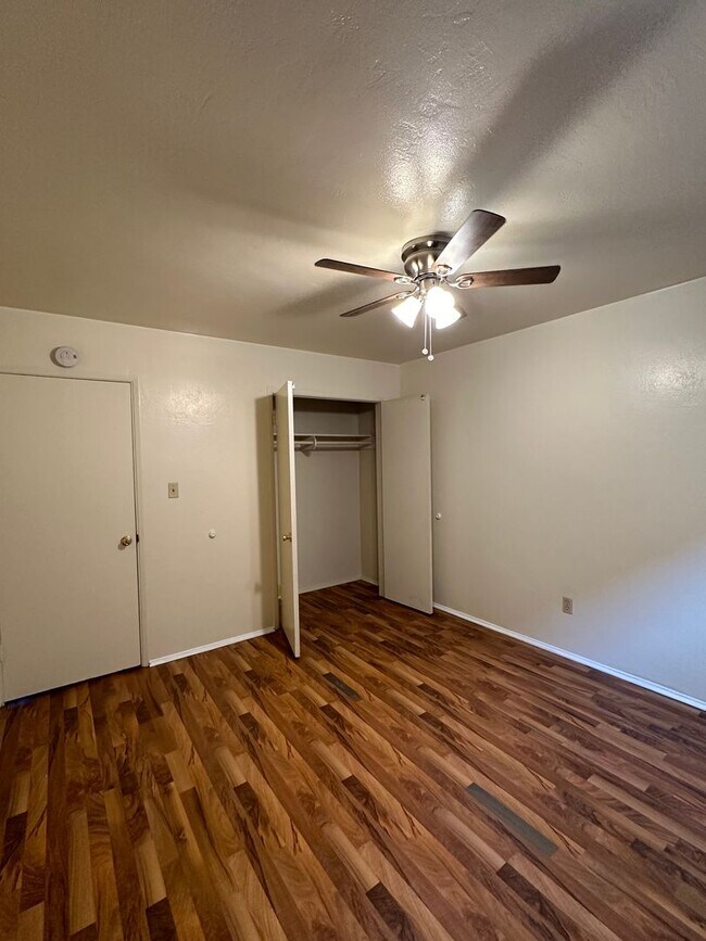 Building Photo - 4225 Kansas St