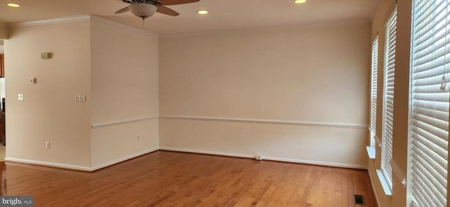 Building Photo - 43660 St Helena Terrace