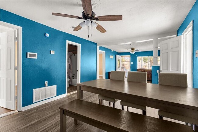 Building Photo - 408 Rawls Ave