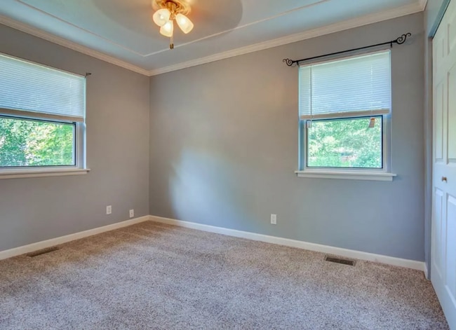 Building Photo - Don't miss out on this beautiful home!