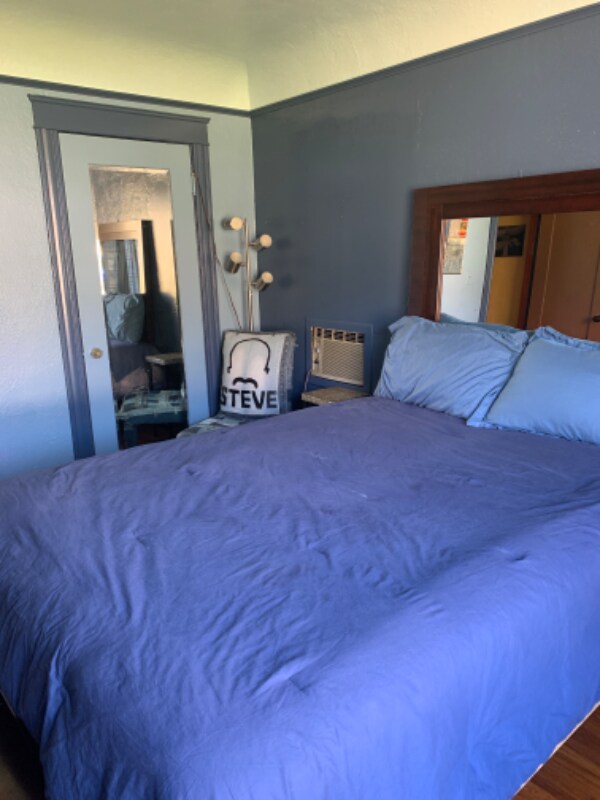 Building Photo - 240 W Terrace St