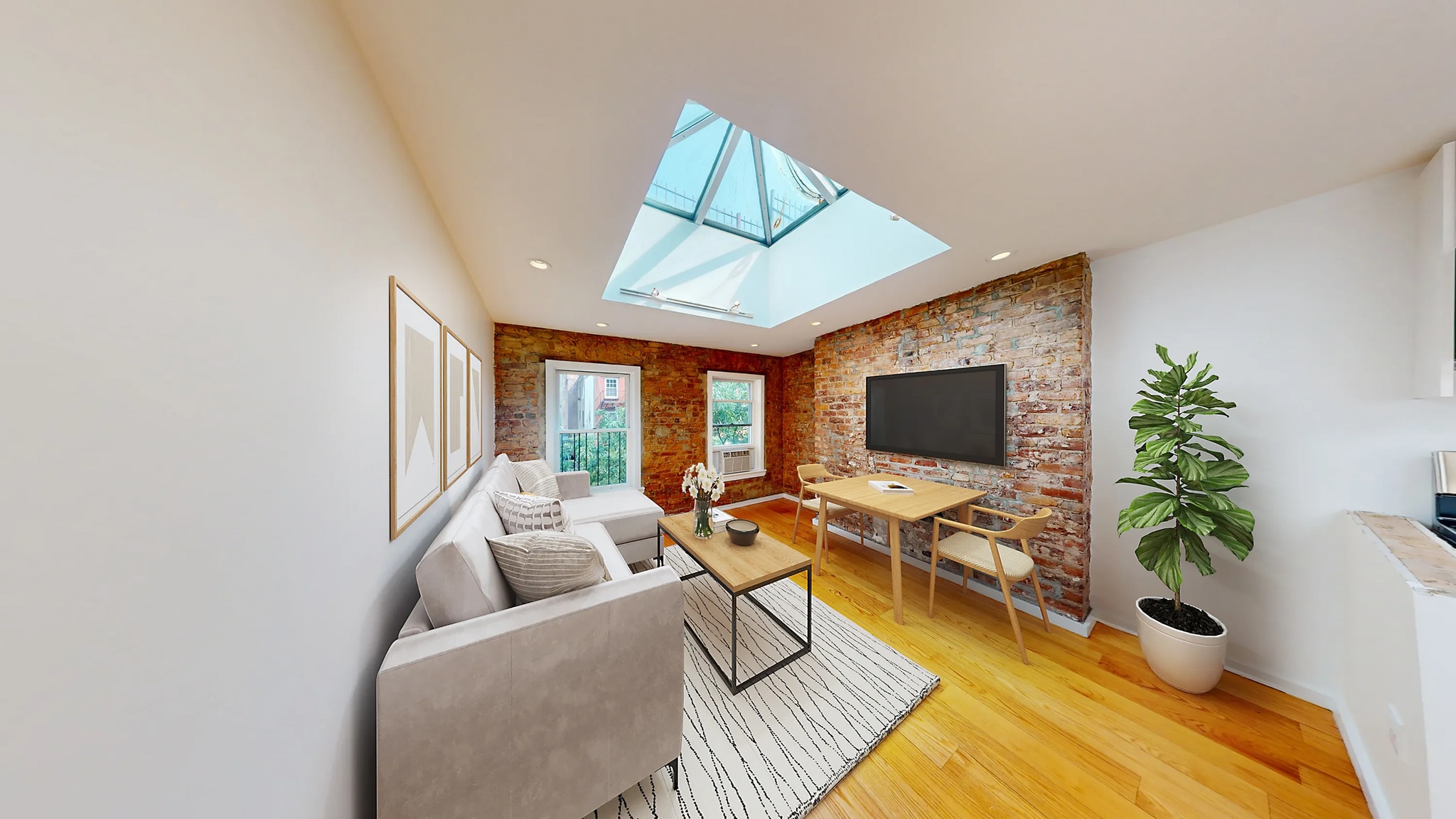 Building Photo - 3 Centre Market Pl