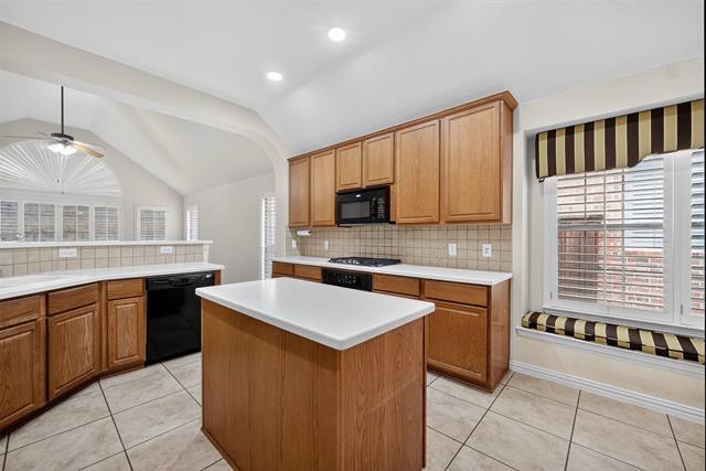 Building Photo - 2408 Barranca Way