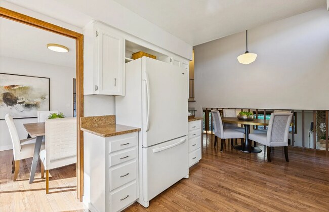 Building Photo - 2583 Pimlico Dr