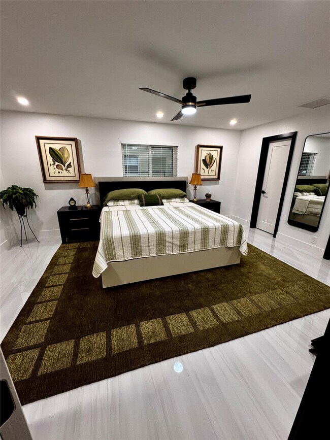 Building Photo - 4101 NW 10th St